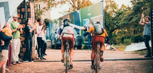 meinung:-fahrrad:-race-around-ruanda-–-1000-kilometer,-59-stunden-und-die-kraft-eines-teams