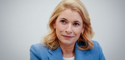 deutsche-bahn:-evelyn-palla-ruft-fahrgaste-zur-geduldsprobe-auf