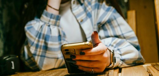 warum-sich-die-gen-z-um-ihre-eigene-nutzung-von-ki-sorgt