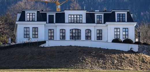 rene-benko:-laura-privatstiftung-meldet-wegen-forderung-aus-abu-dhabi-insolvenz-an