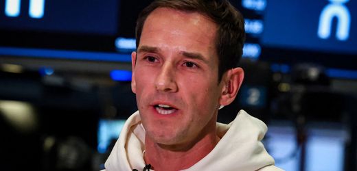 on:-unerwarteter-chefwechsel-lasst-aktie-zweistellig-einbrechen