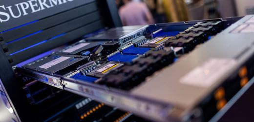 supermicro:-aktionare-klagen-wegen-mutmaslichen-wertpapierbetrugs