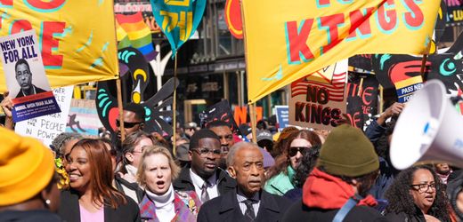 „no-kings“-proteste-in-den-usa:-millionen-amerikaner-demonstrieren-gegen-trump