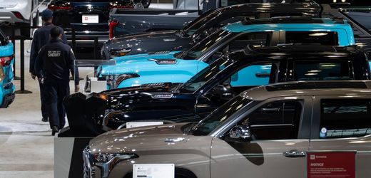 autoindustrie:-suzuki,-toyota-und-bmw-2025-stark,-mercedes-und-volkswagen-schwach