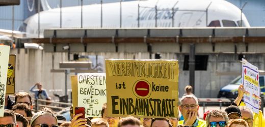 lufthansa:-konzern-legt-27-cityline-jets-wegen-kosten-und-streiks-still