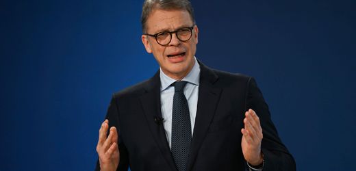 ki-modell-mythos:-deutsche-banken-stellen-sich-auf-neue-ki-risiken-ein