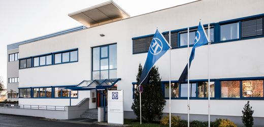 kriselnder-zulieferer:-zoff-bei-zf-um-geplante-werkschliesung-in-osterreich