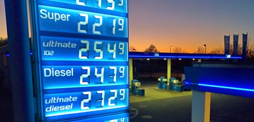 spritpreis:-12-uhr-tankregel-steigert-gewinnmargen-von-mineralolkonzernen