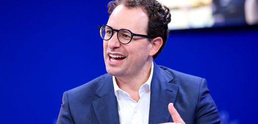 anthropic:-neue-ki-finanz-agenten-erhohen-druck-auf-etablierte-softwareanbieter