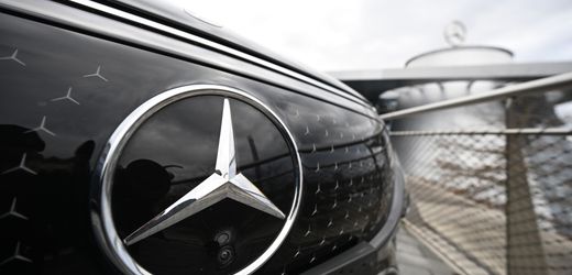 Mercedes verkauft sieben Autohäuser mit 1100 Beschäftigten