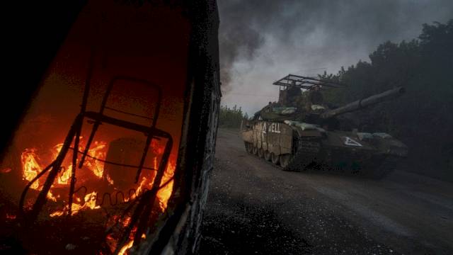 Trump spoke with Russia’s Putin and Ukraine’s Zelenskyy to start talks to end the war – NPR