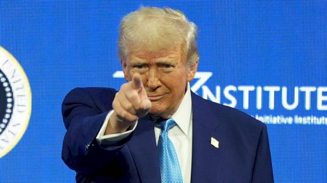 Judge upholds Trump’s right to block AP for now – Axios