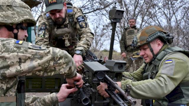 Trump says Putin ceasefire talks to discuss ‘land and power plants’ – Euronews