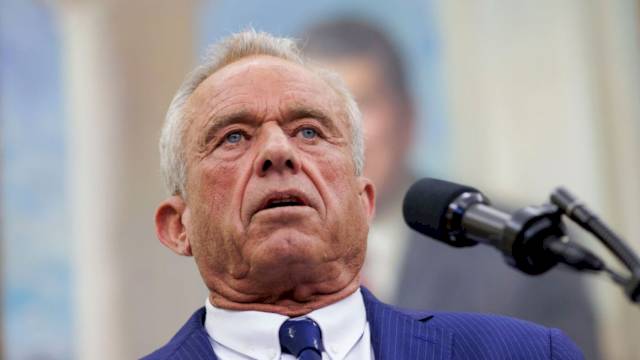 the-trump-administration-restructures-federal-health-agencies,-cuts-20,000-jobs-–-npr