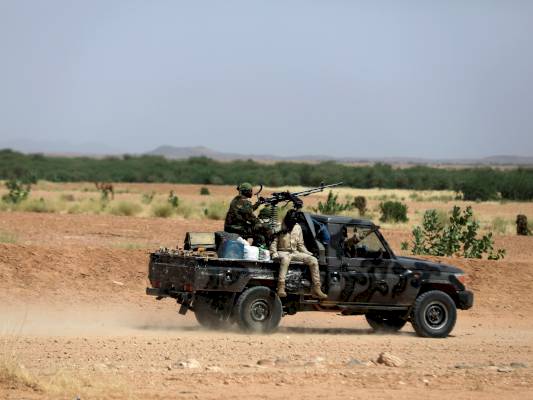 nigeria-‘welcomes-us-assistance’-to-fight-‘terrorism’-after-trump’s-threats-–-al-jazeera