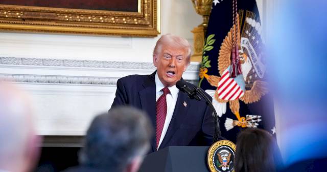 live-updates:-supreme-court-hears-arguments-on-trump-tariff-case-–-nbc-news