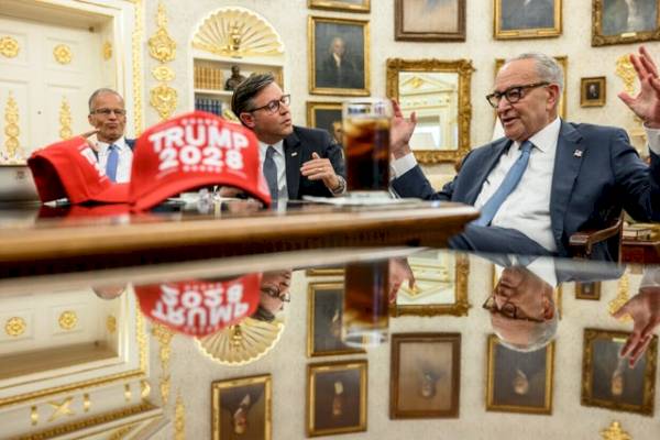 democrats-roll-to-victory-as-trump-blames-gop-losses-on-shutdown:-live-updates-–-usa-today