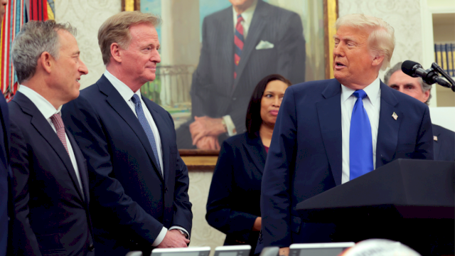 donald-trump-wants-commanders’-new-stadium-in-washington,-dc.-named-after-him,-per-report-–-cbs-sports