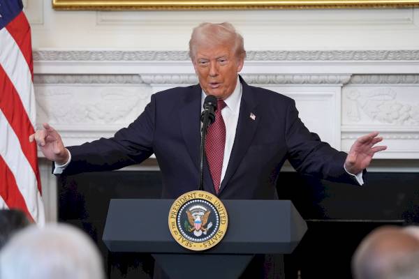 president-trump-announces-$2,000-checks-for-americans-from-tariff-revenue-–-wbma