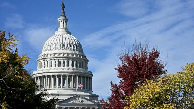 live-updates:-senate-inches-closer-to-vote-on-shutdown-deal-–-nbc4-washington