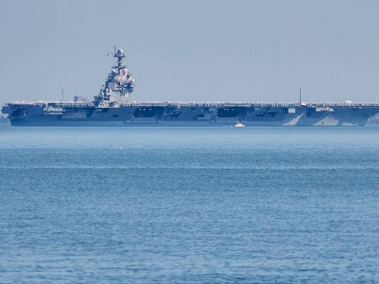 major-us-carrier-arrives-in-caribbean-as-trump-puts-venezuela-in-crosshairs-–-al-jazeera