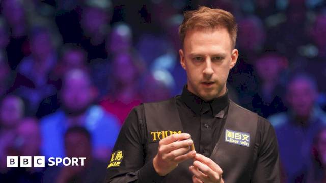 uk-championship-2025:-defending-champion-trump-beats-robertson-to-reach-uk-final-–-bbc