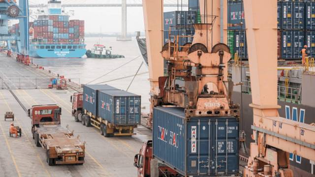 trump-trade-war-shift-away-from-chinese-manufacturing-has-reached-tipping-point-–-cnbc