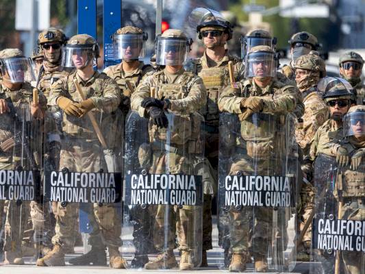 us-federal-judge-halts-trump’s-national-guard-operations-in-california-–-al-jazeera