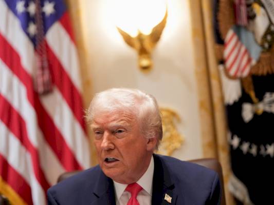 trump-expands-us-travel-ban-to-include-syria,-palestine-–-al-jazeera