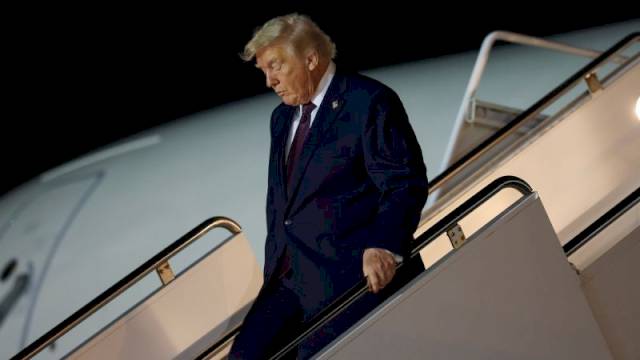 trump-administration-latest:-us-moves-to-intercept-third-vessel-near-venezuela-–-cnn