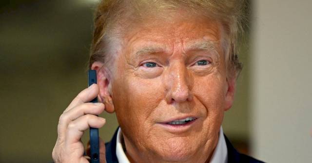 trump,-79,-scolded-for-trying-to-leak-maga’s-secrets-–-the-daily-beast