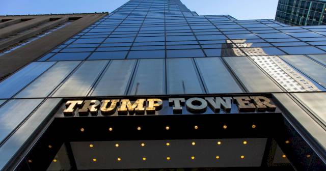 trump-mobile-pushes-back-launch-of-gold-colored-phone-–-cbs-news