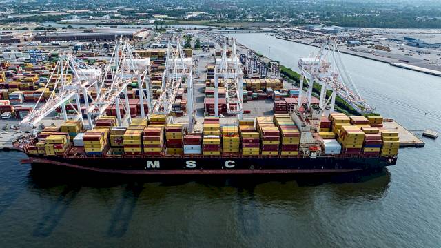 the-supreme-court-may-rule-friday-on-trump’s-tariffs.-here’s-what’s-at-stake-for-the-economy-–-cnbc
