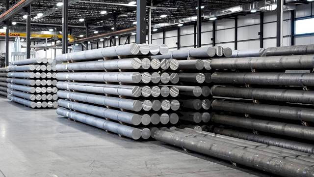 aluminium-prices-slip-as-trump-weighs-tariff-rollback-–-euronews.com