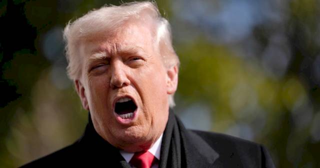 trump’s-obsession-with-the-obamas-prompts-another-sickening-racist-eruption-–-ms-now