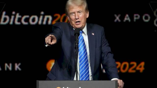 trump-promised-a-crypto-revolution.-so-why-is-bitcoin-crashing?-–-npr