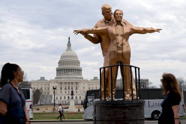 ‘Ugly *** statue’: Tourists react to new Trump-Epstein ‘Titanic’ style statue on the National Mall – WTOP