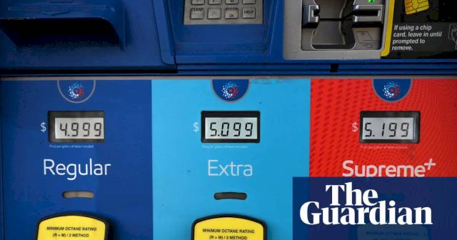 trump-news-at-a-glance:-president-shrugs-off-highest-gas-prices-in-years-–-the-guardian
