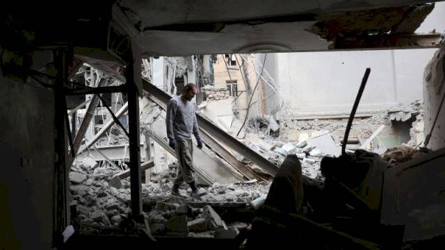 If Trump has already won the Iran war, why does he need foreign ships to help him end it? – CNN