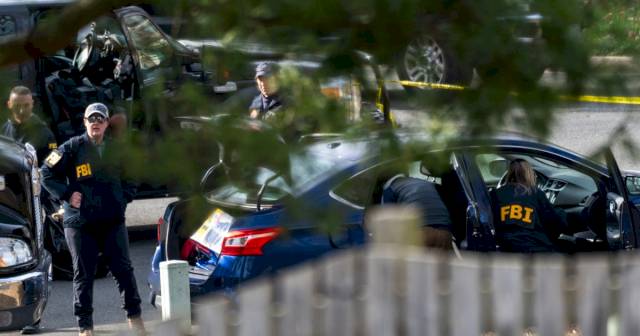 D.C. pipe bomb suspect argues he should be covered by Trump’s Jan. 6 pardons – NBC News