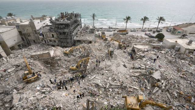 Live updates: Trump says ‘no time frame’ on Iran war as blockade standoff stalls talks – CNN