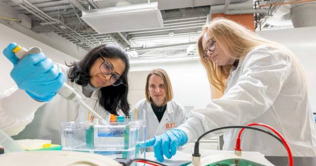 trump-has-targeted-universities-and-science.-but-rit-is-thriving-–-wxxi-news