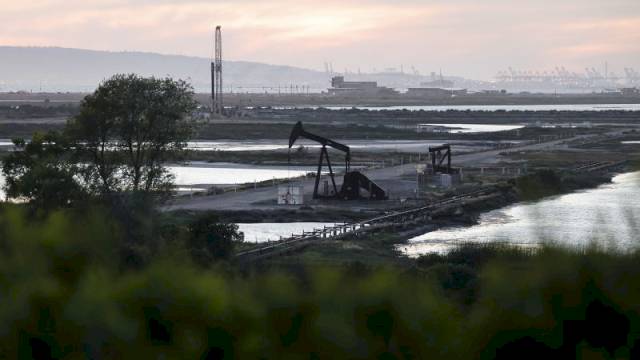 trump-has-a-‘nuclear-option’-to-slash-gas-prices.-it-could-backfire-badly-–-cnn