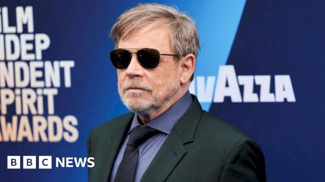 white-house-calls-mark-hamill-‘sick’-after-actor’s-trump-grave-post-–-bbc
