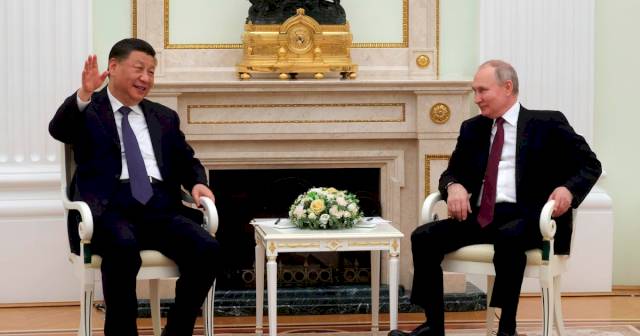 days-after-trump’s-summit-in-beijing,-putin-will-meet-with-china’s-xi-–-cbs-news