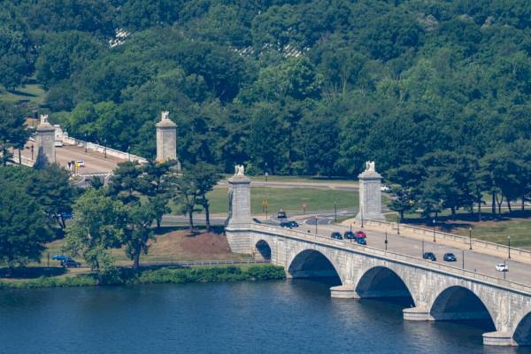 key-federal-agency-approves-the-design-plan-for-trump’s-washington-arch-–-ap-news
