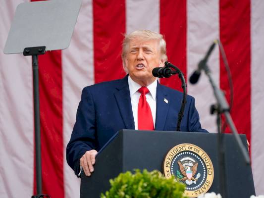 trump-dangles-normalisation-amid-pro-israel-criticism-of-possible-iran-deal-–-al-jazeera