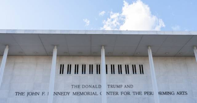 kennedy-center-must-remove-trump’s-name-from-building,-judge-orders-–-the-new-york-times