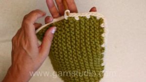 How to crochet a border