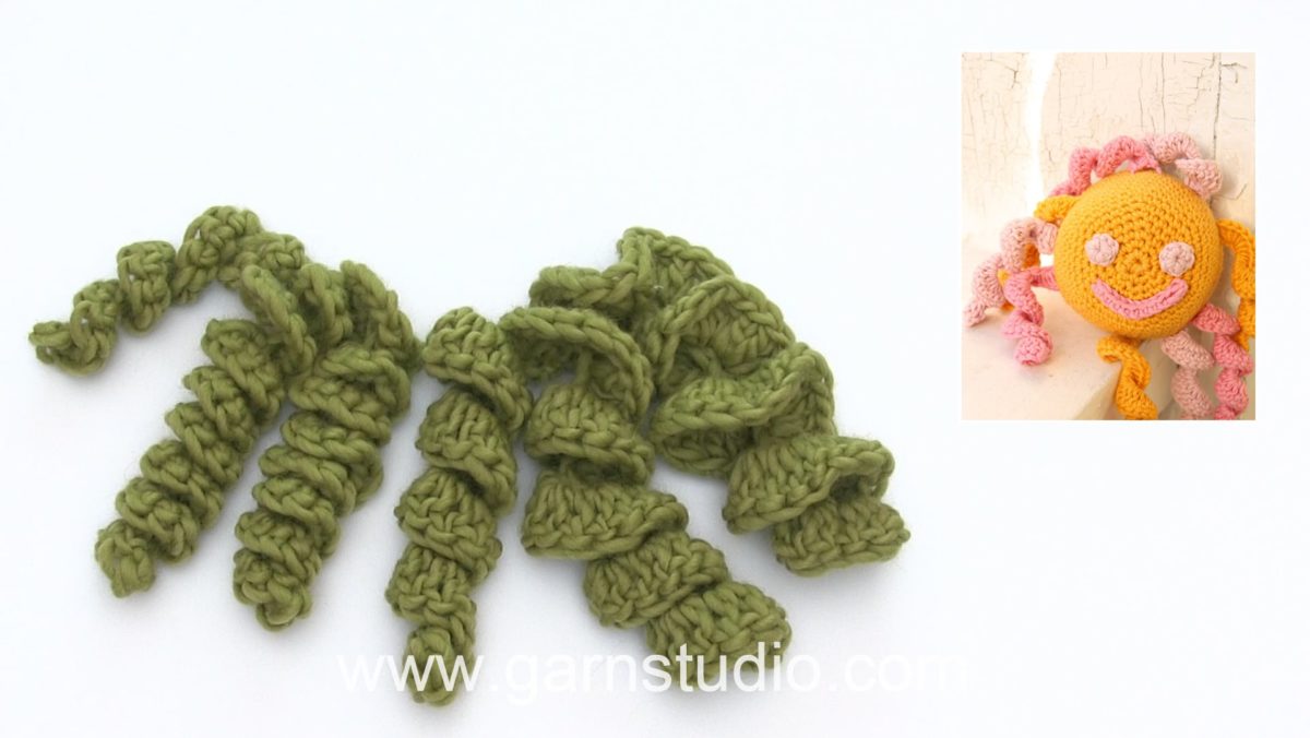 How to crochet a cork screw spiral